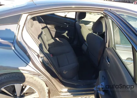 2022 Nissan Altima Sv Fwd z USA, uszkodzony, nr VIN 1N4BL4DV5NN404814